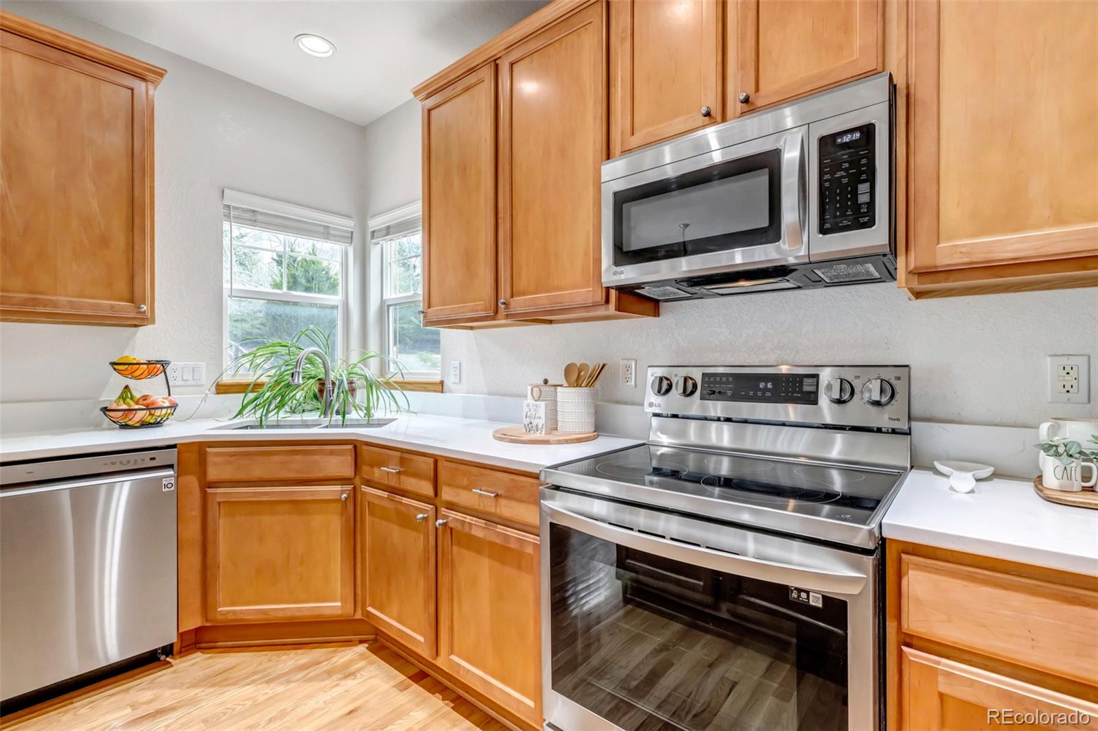 25245 E Park Crescent Drive