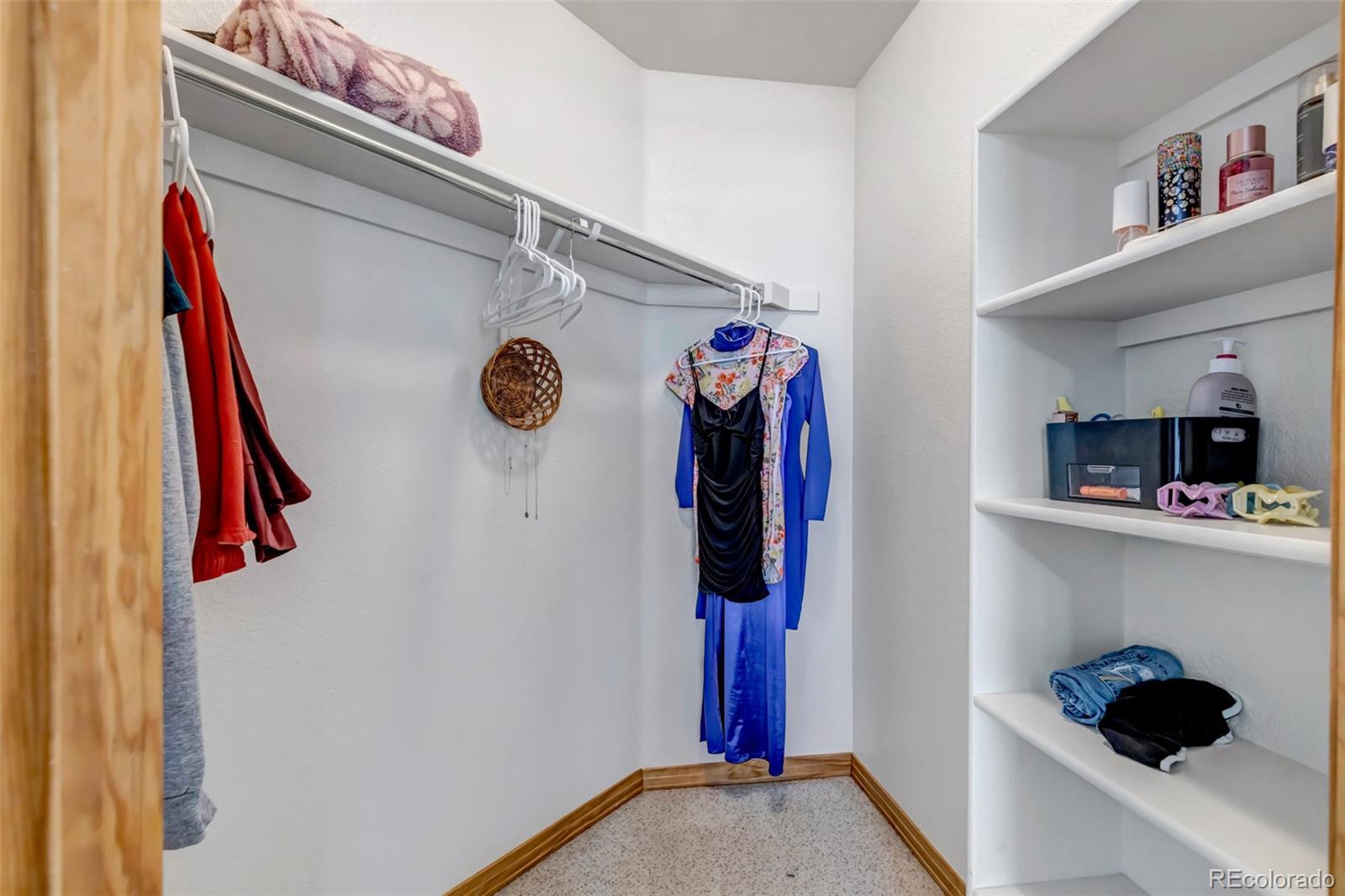 25245 E Park Crescent Drive