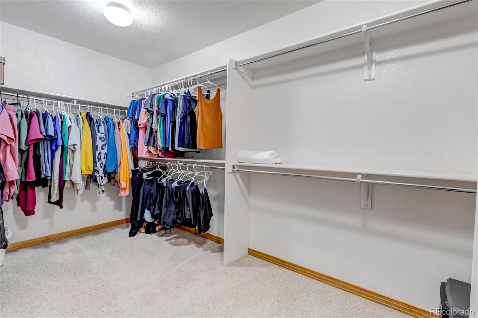 25245 E Park Crescent Drive