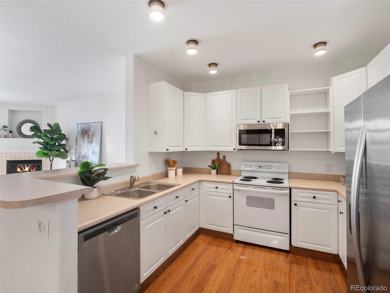 9538 W San Juan Circle Unit: 104