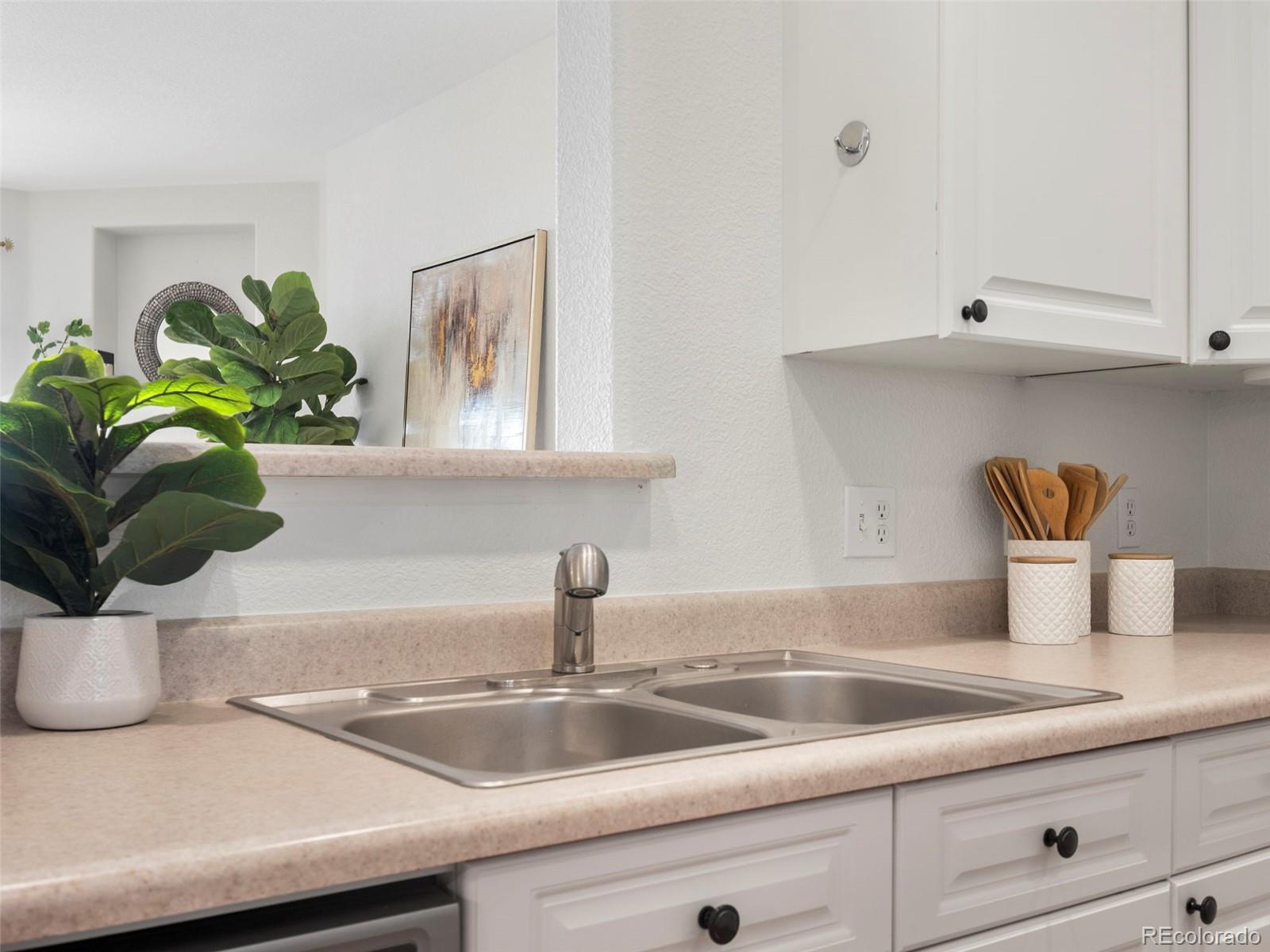 9538 W San Juan Circle Unit: 104