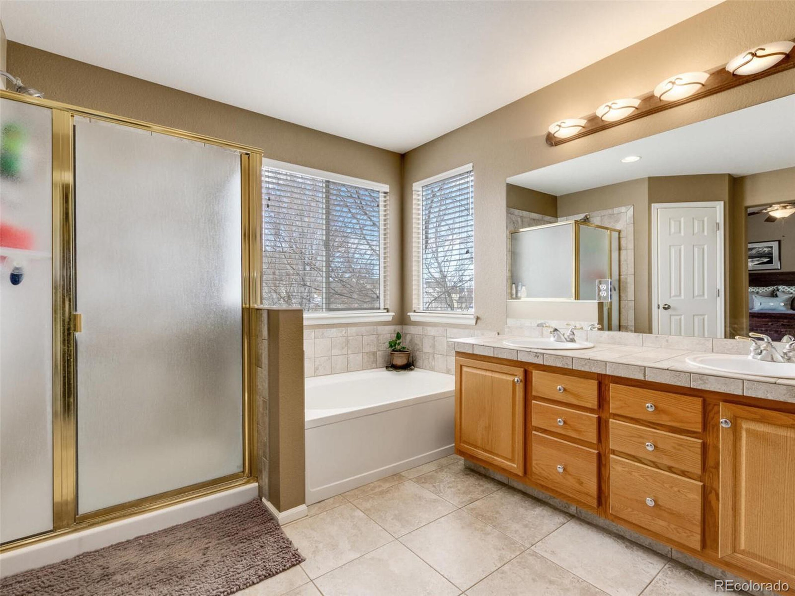 5197 Comanche Creek Way