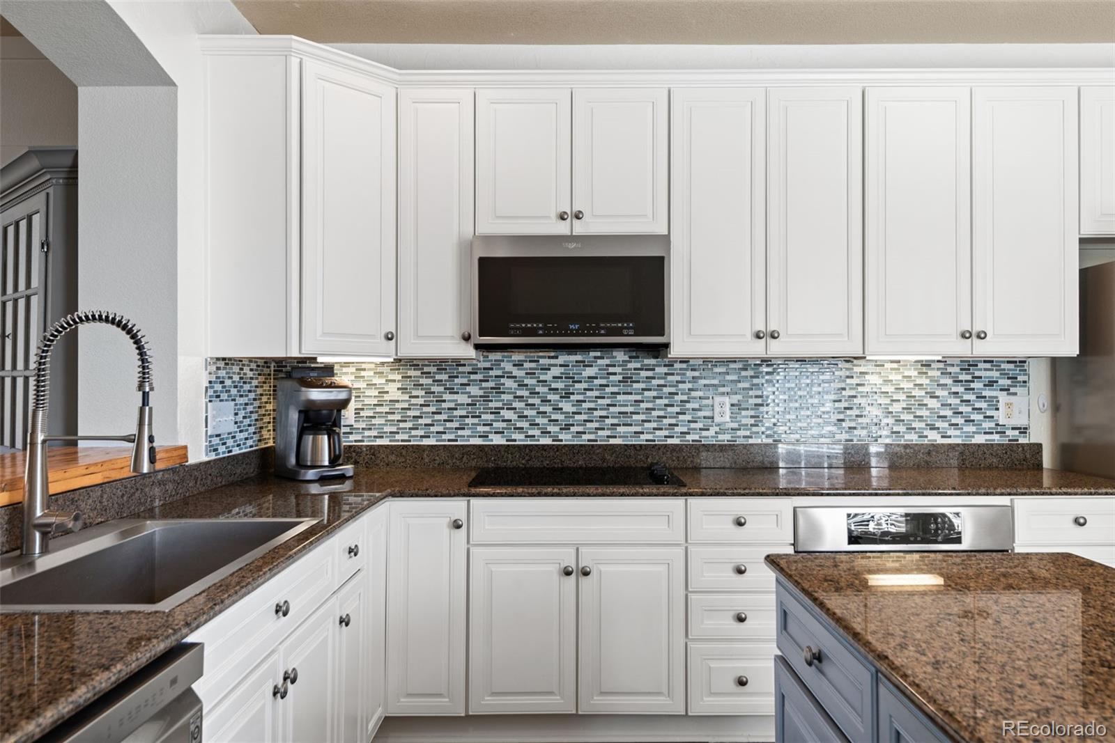 8318 Devinney Court