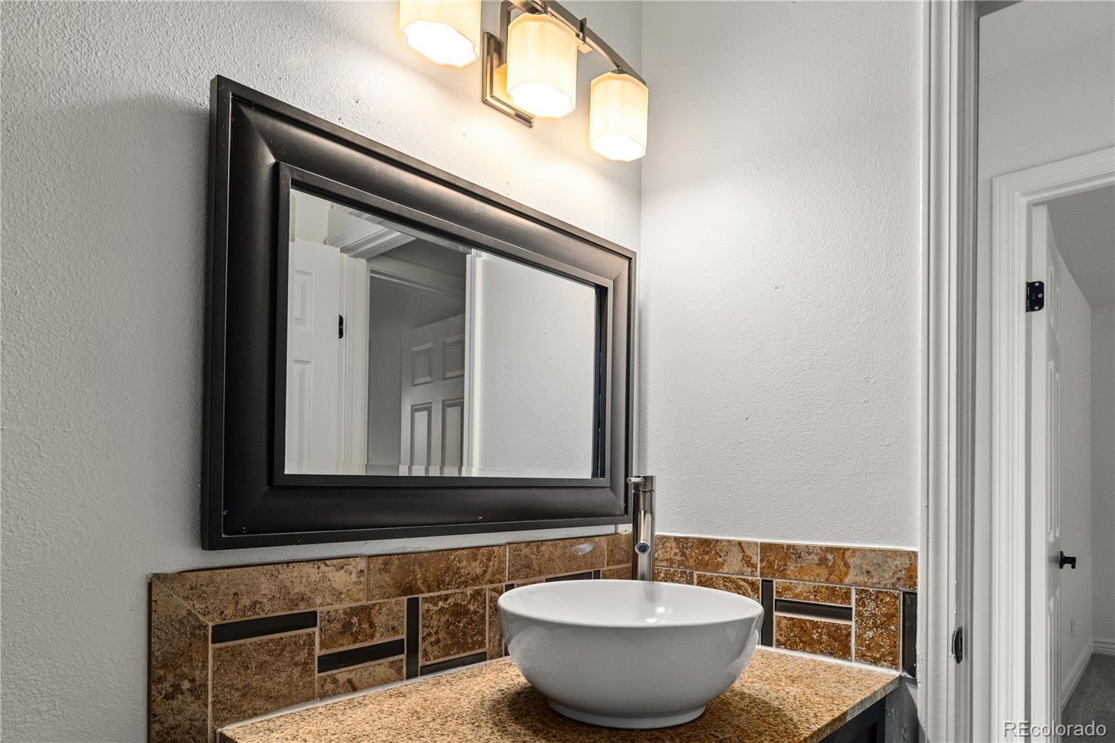 7925 W Layton Avenue Unit: 404