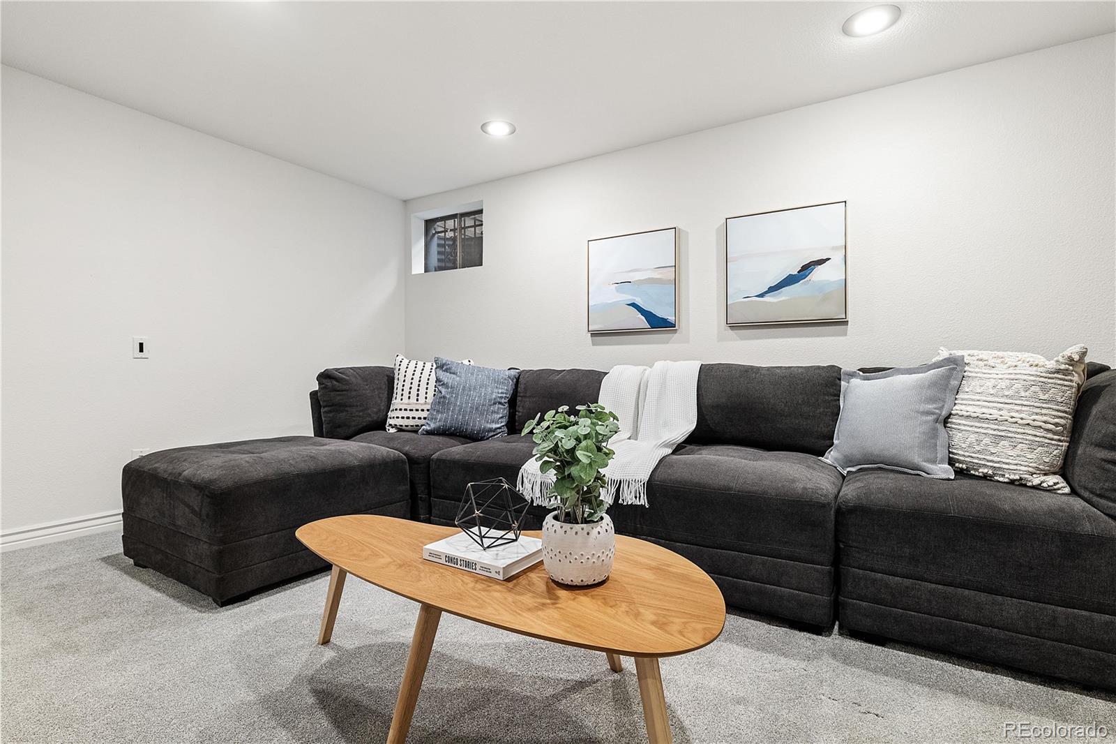 7925 W Layton Avenue Unit: 404