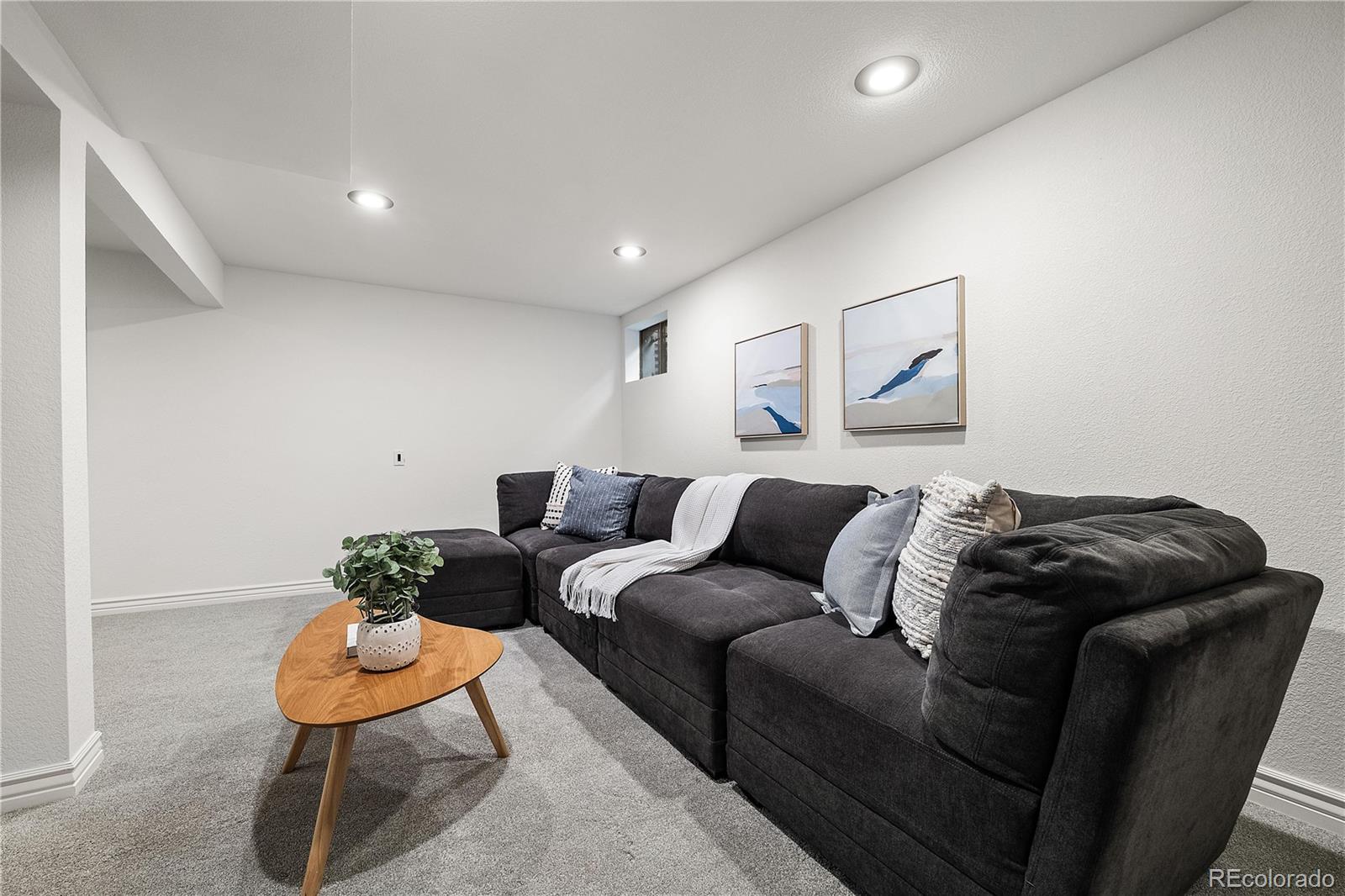 7925 W Layton Avenue Unit: 404