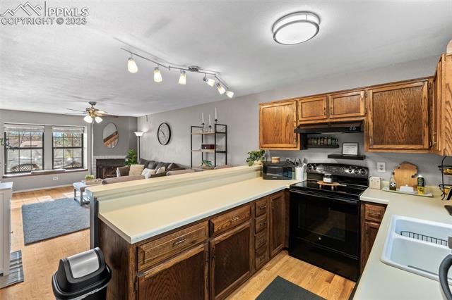 6851 Mountain Top Lane