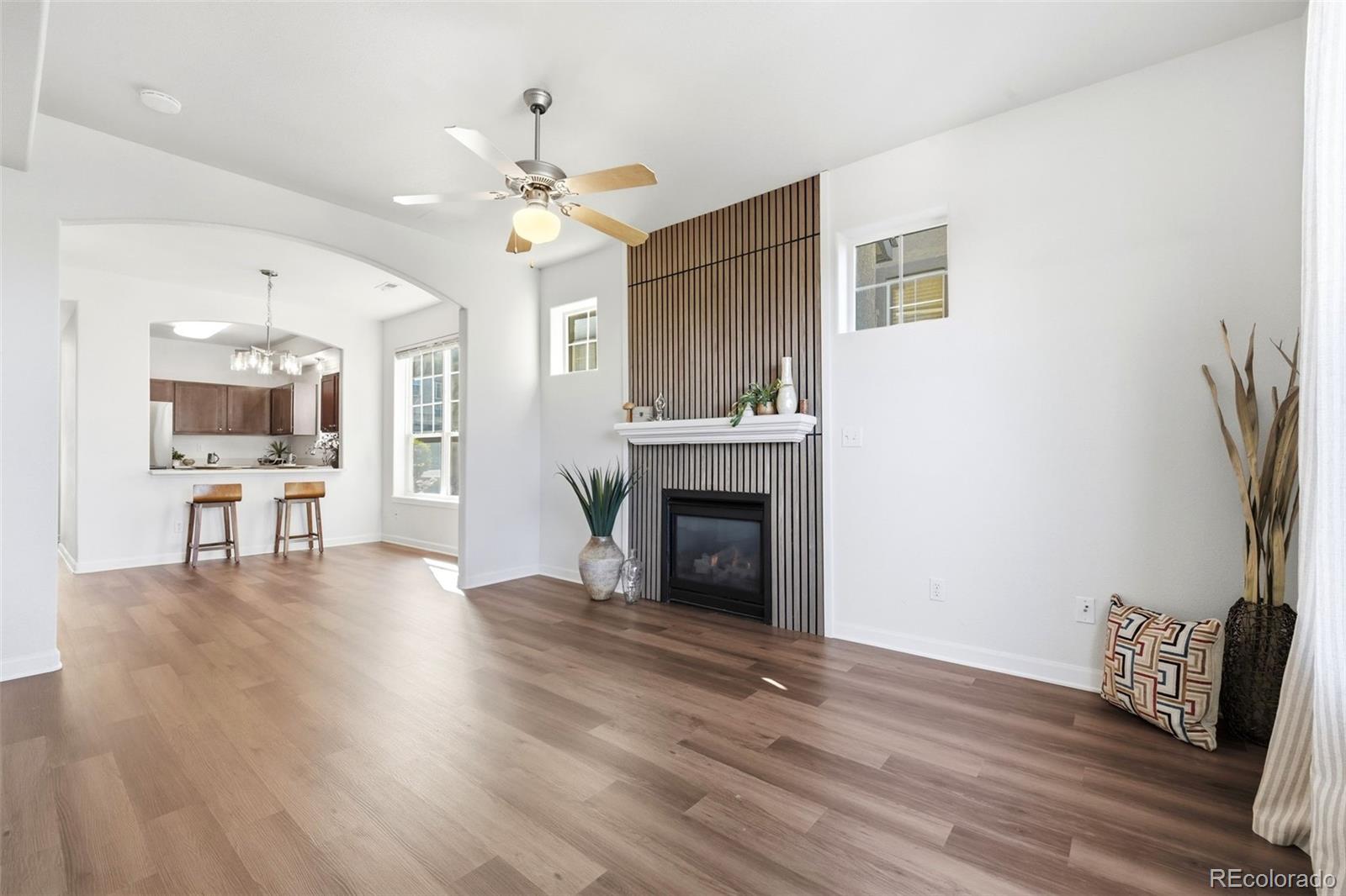 4362 Alder Springs View