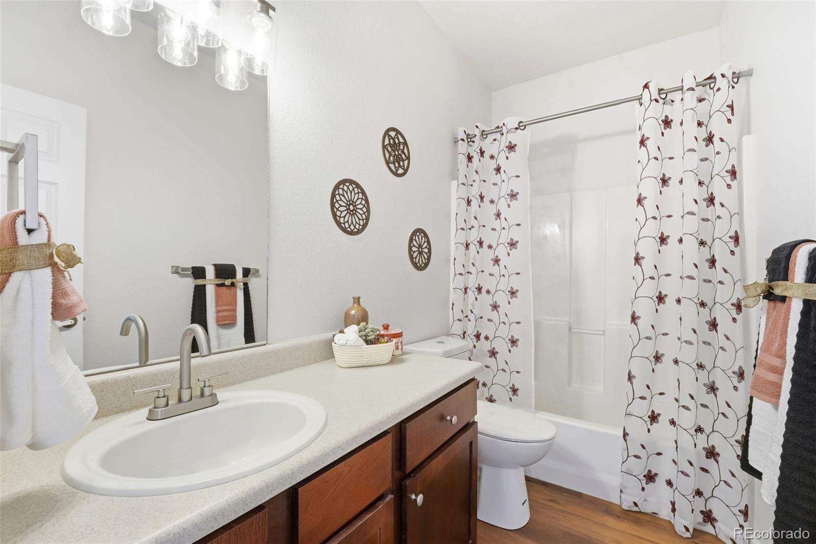 4362 Alder Springs View
