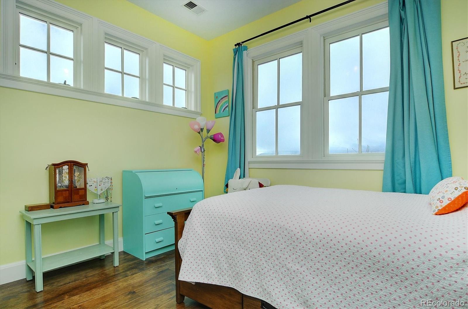 704 Buzz Boulevard