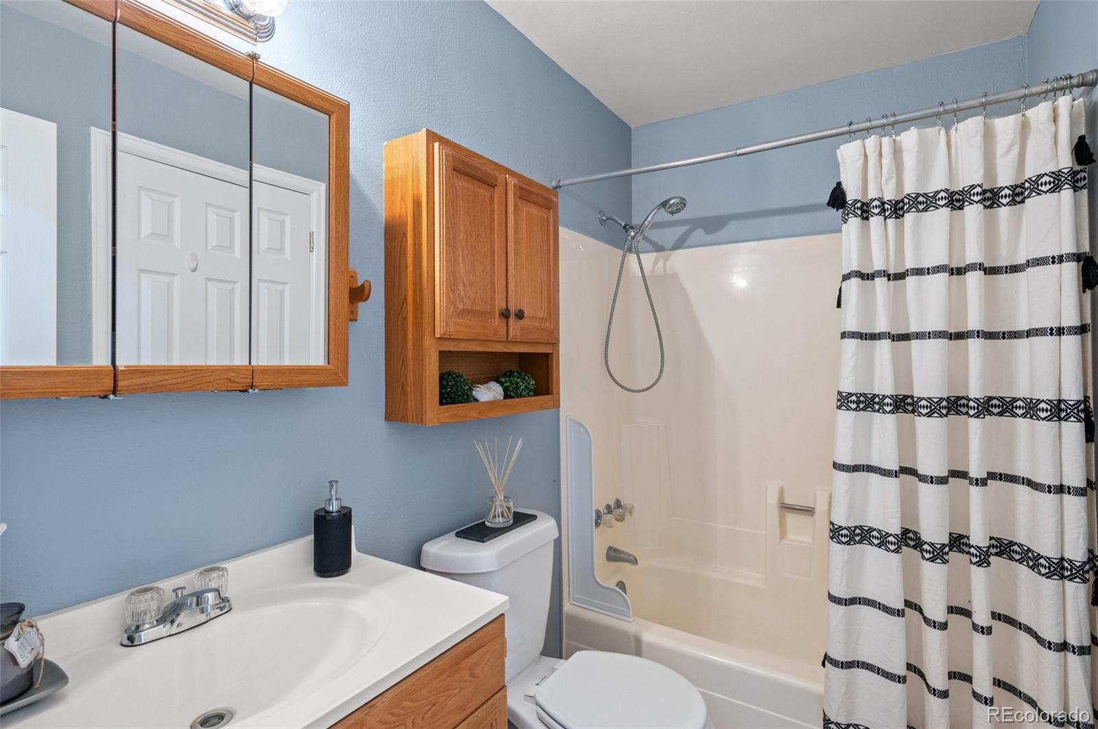 1692 Halifax Way