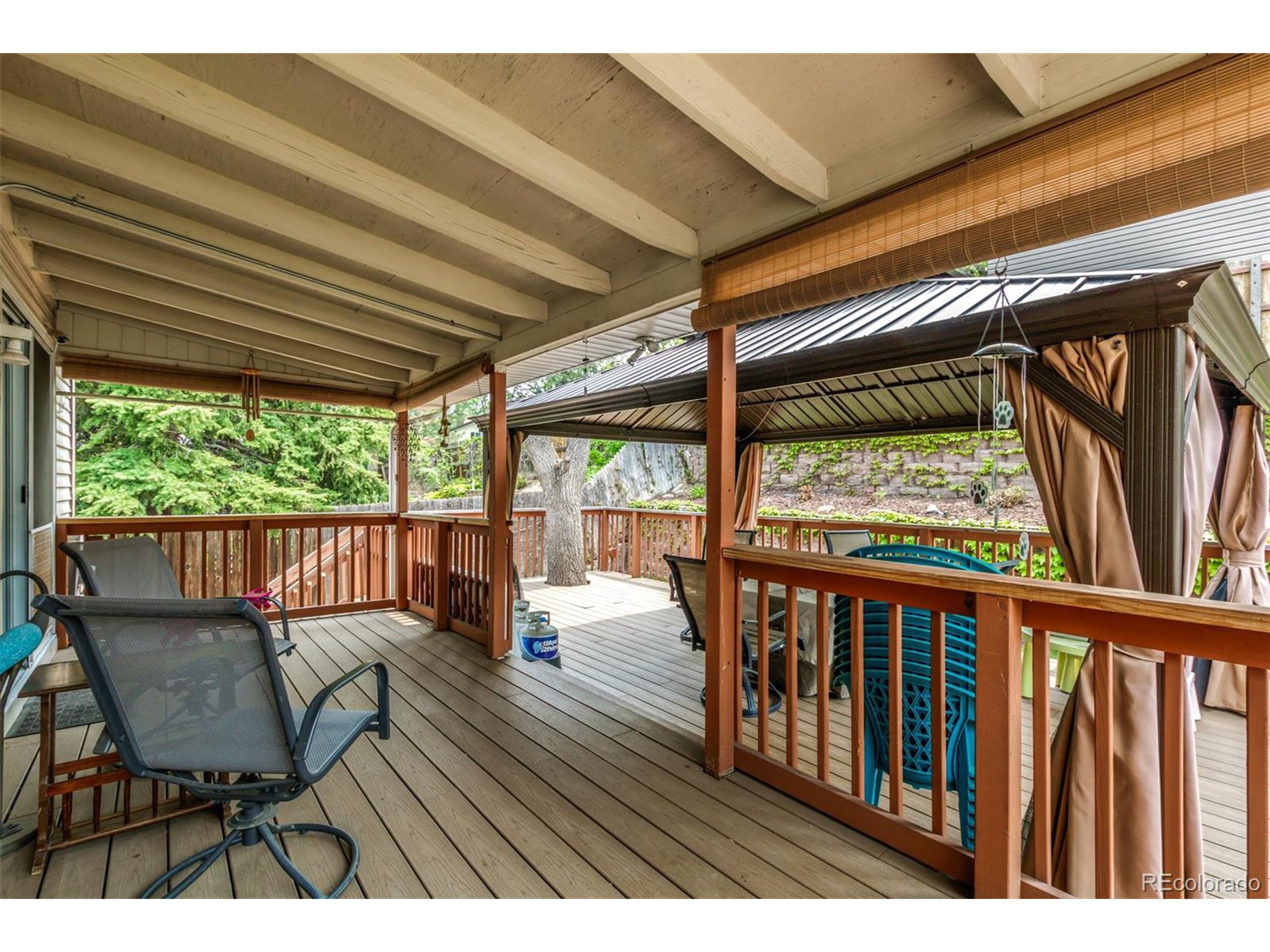7484 W 73rd Pl