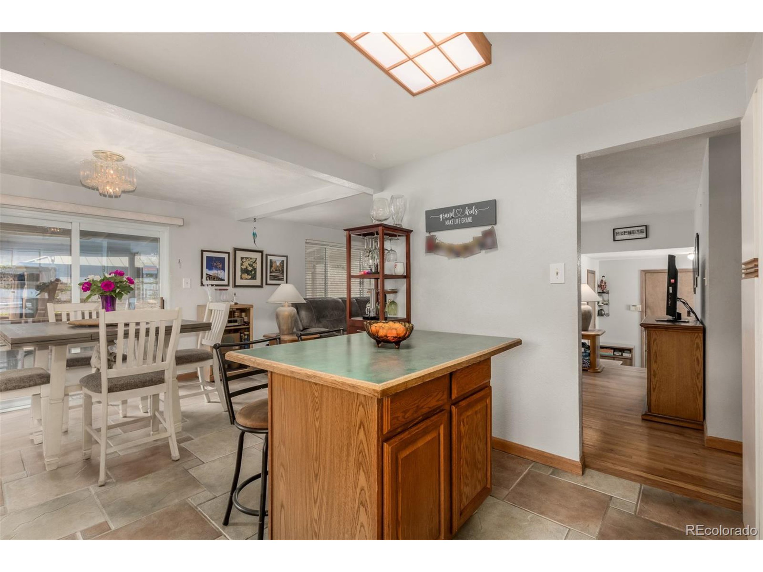 7484 W 73rd Pl