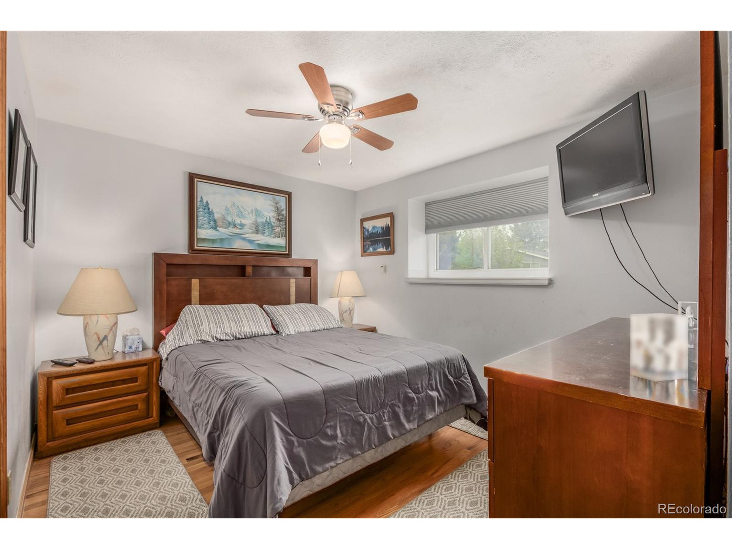 7484 W 73rd Pl