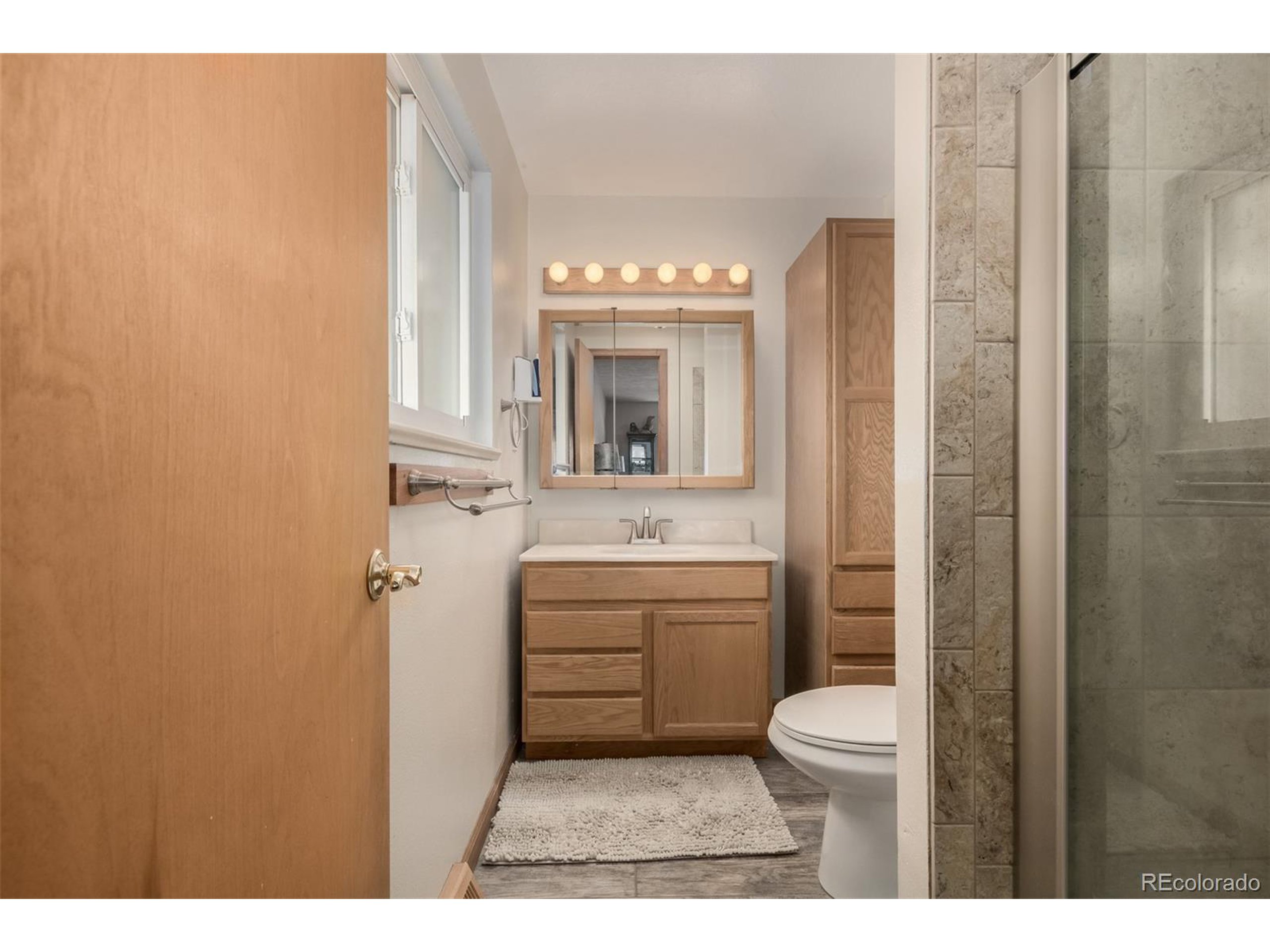 7484 W 73rd Pl