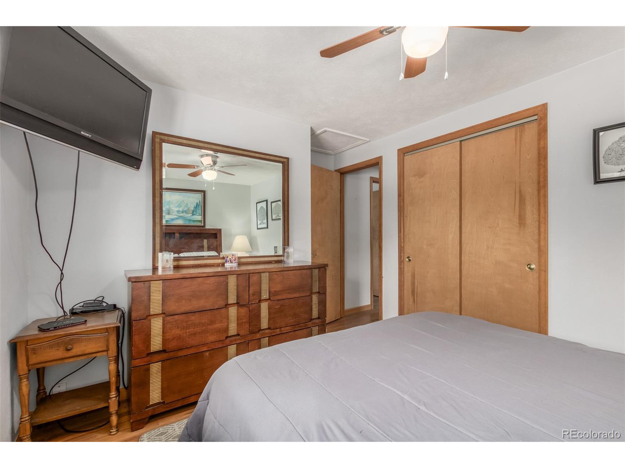 7484 W 73rd Pl