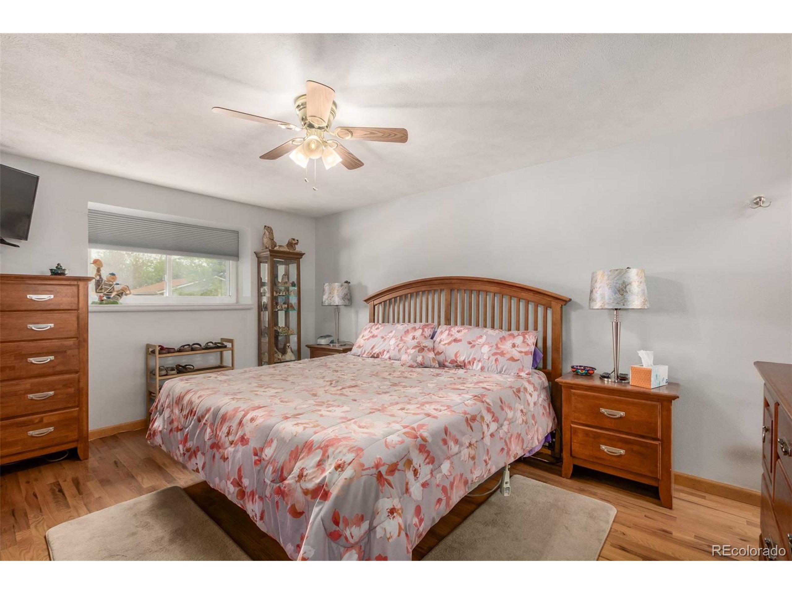 7484 W 73rd Pl