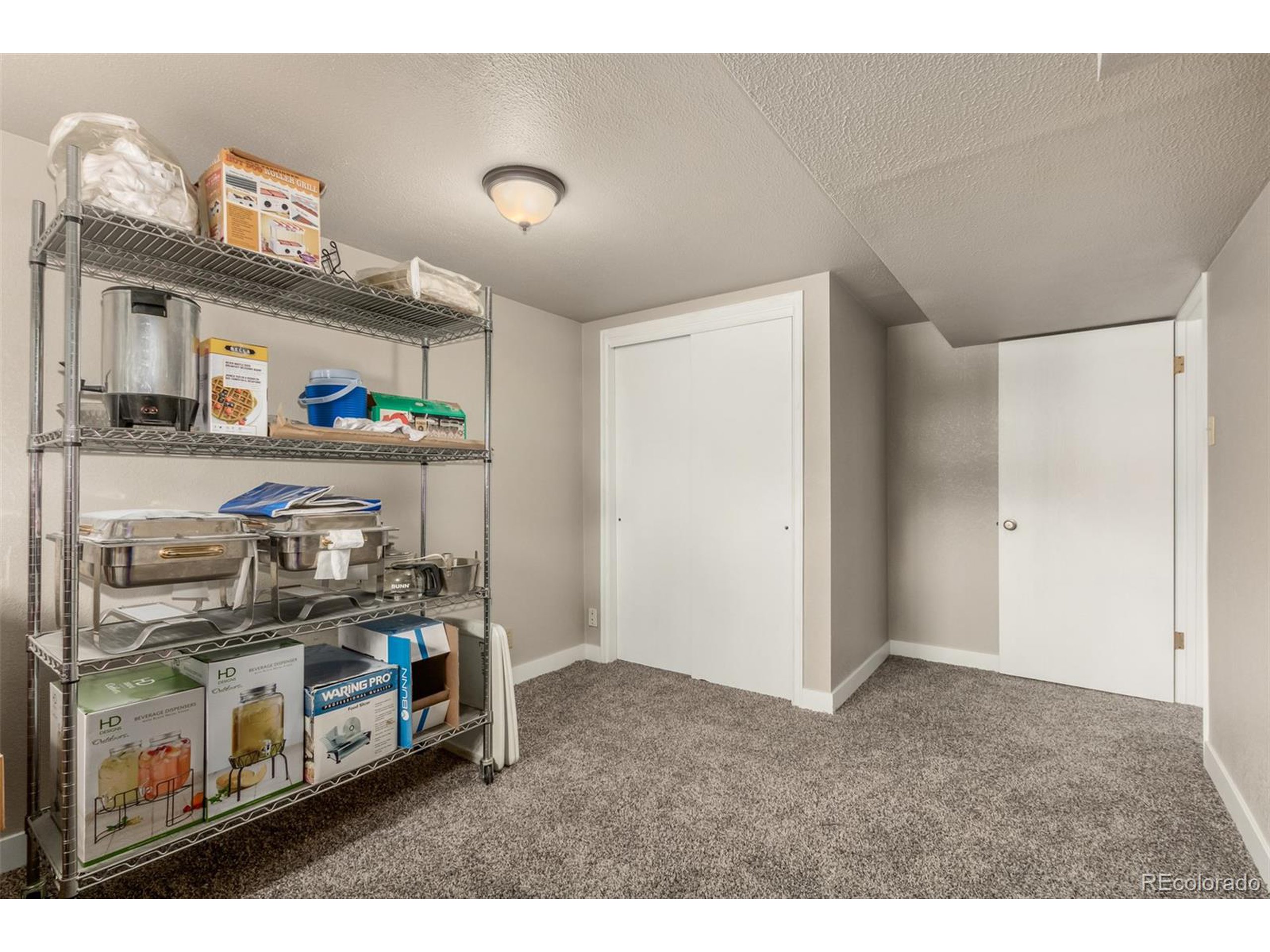 7484 W 73rd Pl