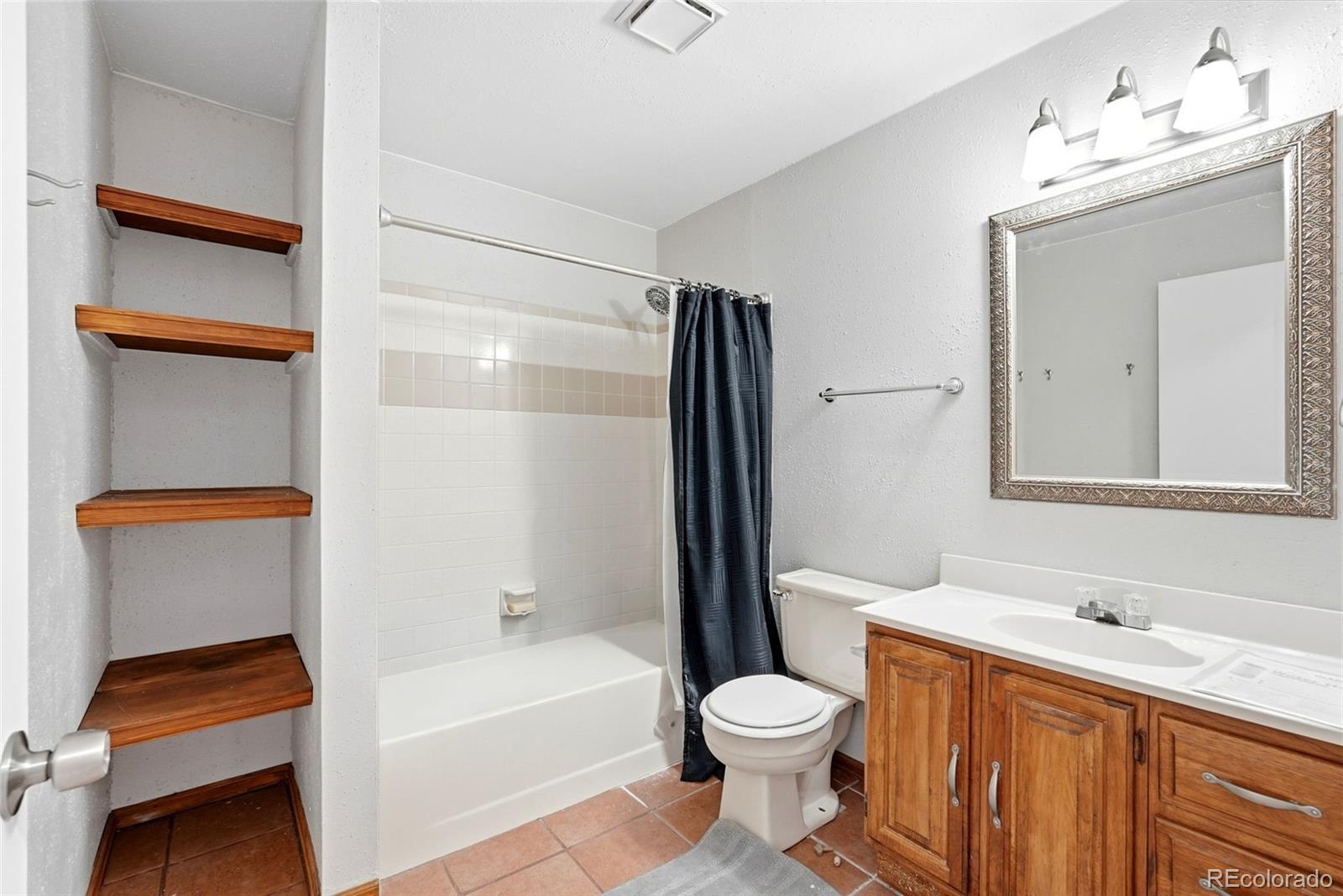 4590 Squirreltail Drive
