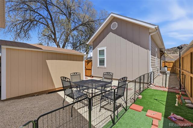 849 W First Street