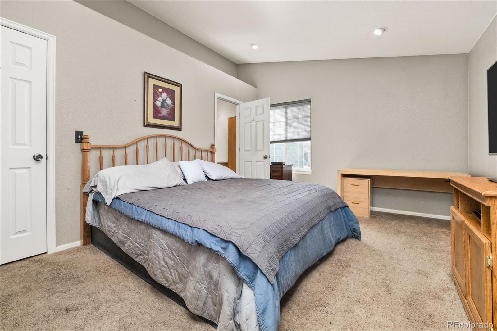 729 Mathews Circle