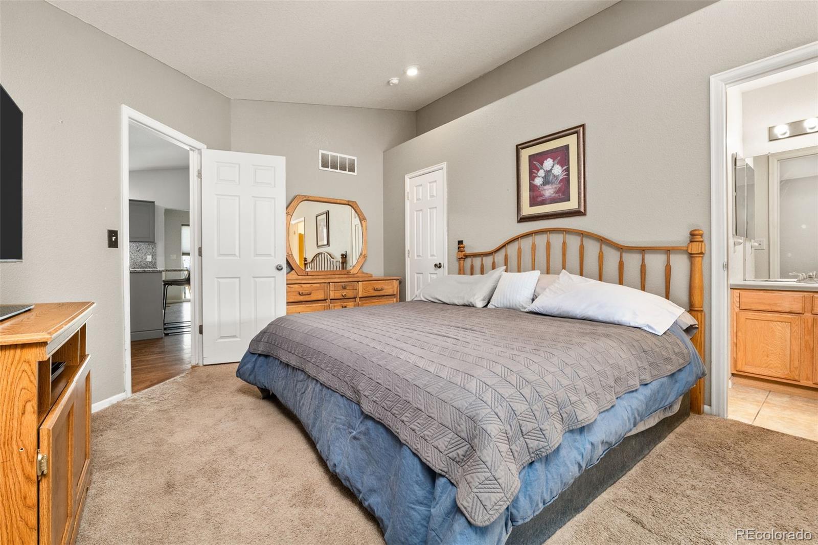729 Mathews Circle