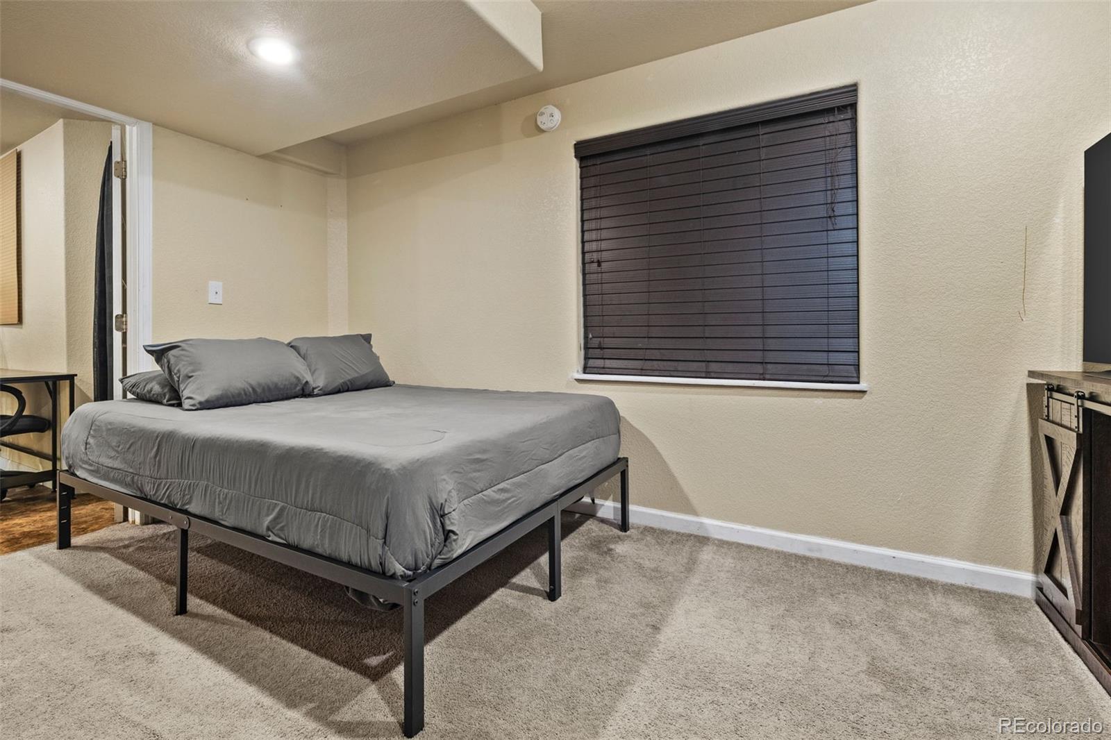 729 Mathews Circle