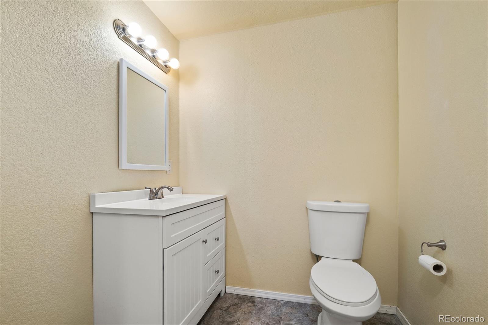 729 Mathews Circle