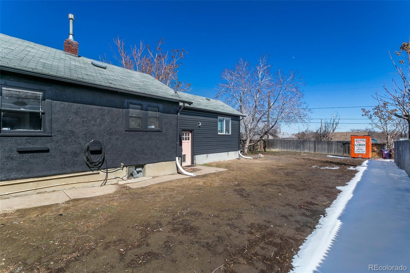 4748 Leaf Court