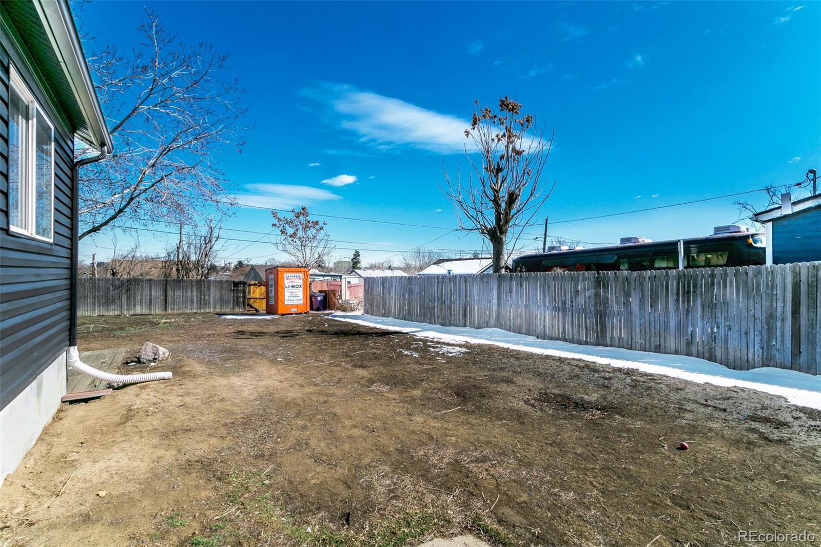 4748 Leaf Court
