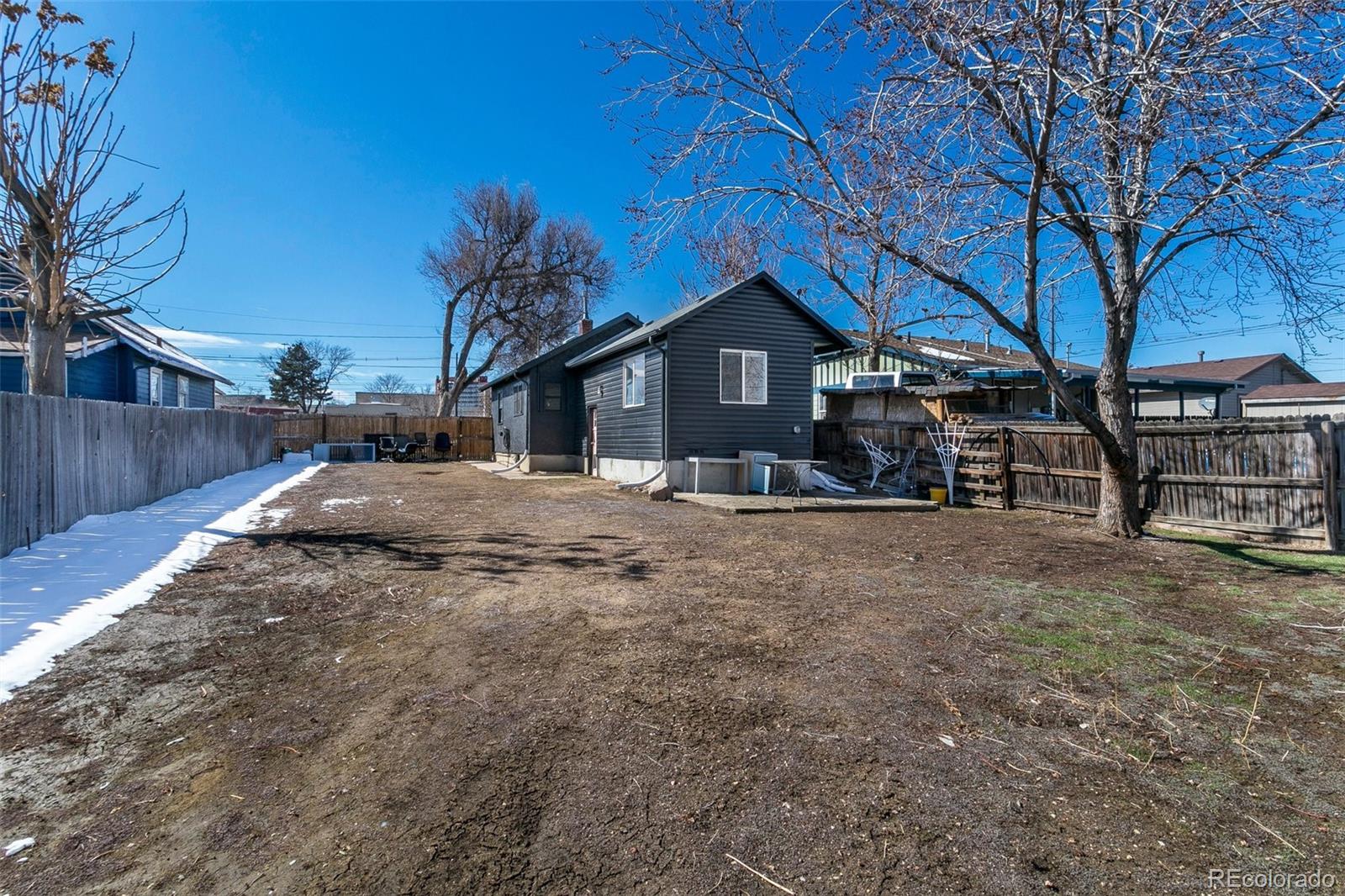 4748 Leaf Court