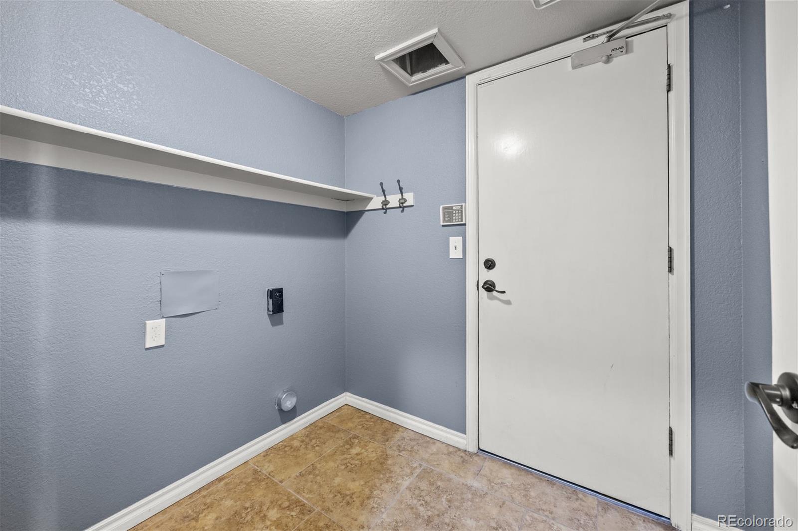 8227 Westside Street