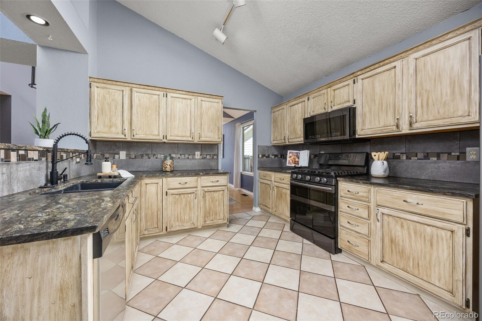 8227 Westside Street