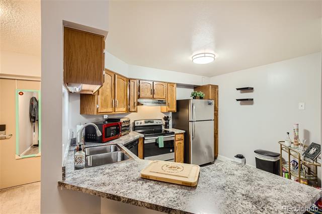 1625 Larimer Street Unit: 1108