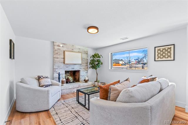 8243 Everett Way