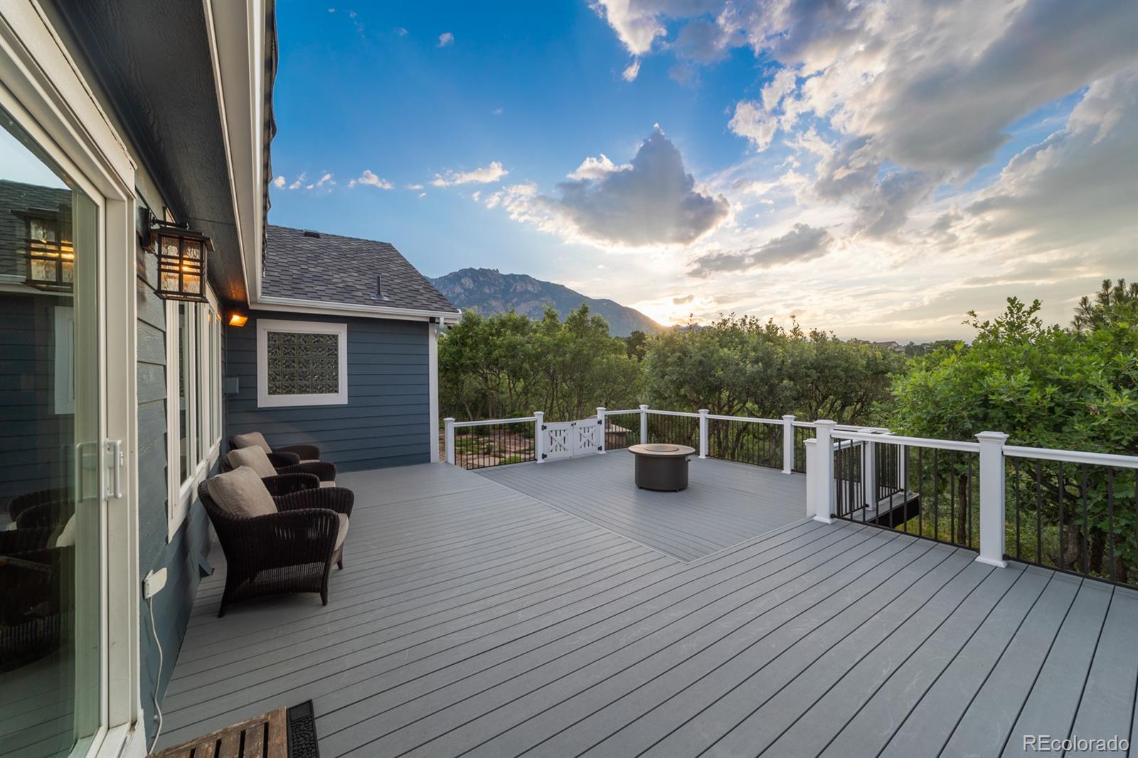 4920 Broadmoor Bluffs Drive