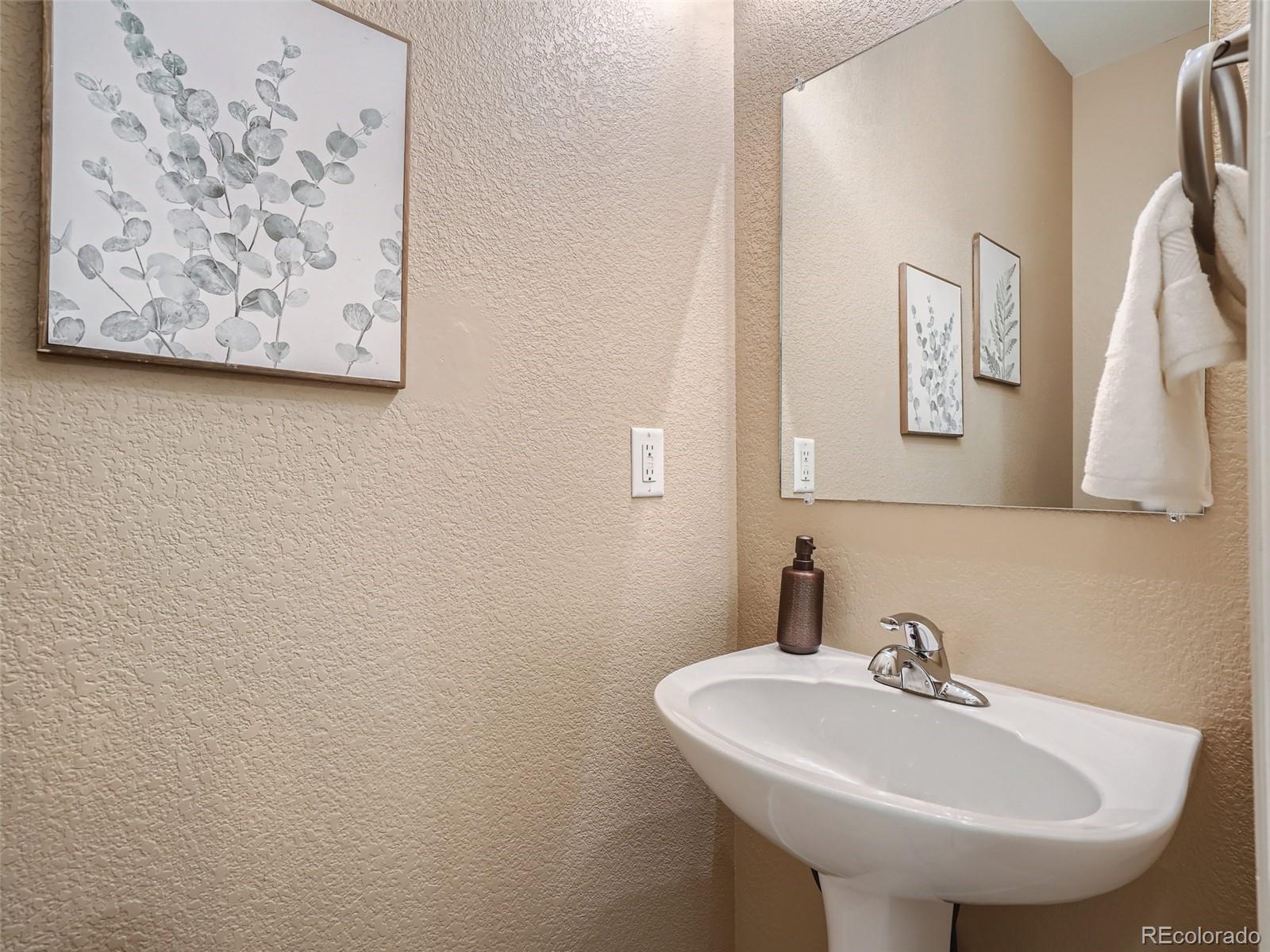 11250 Florence Street Unit: 15F