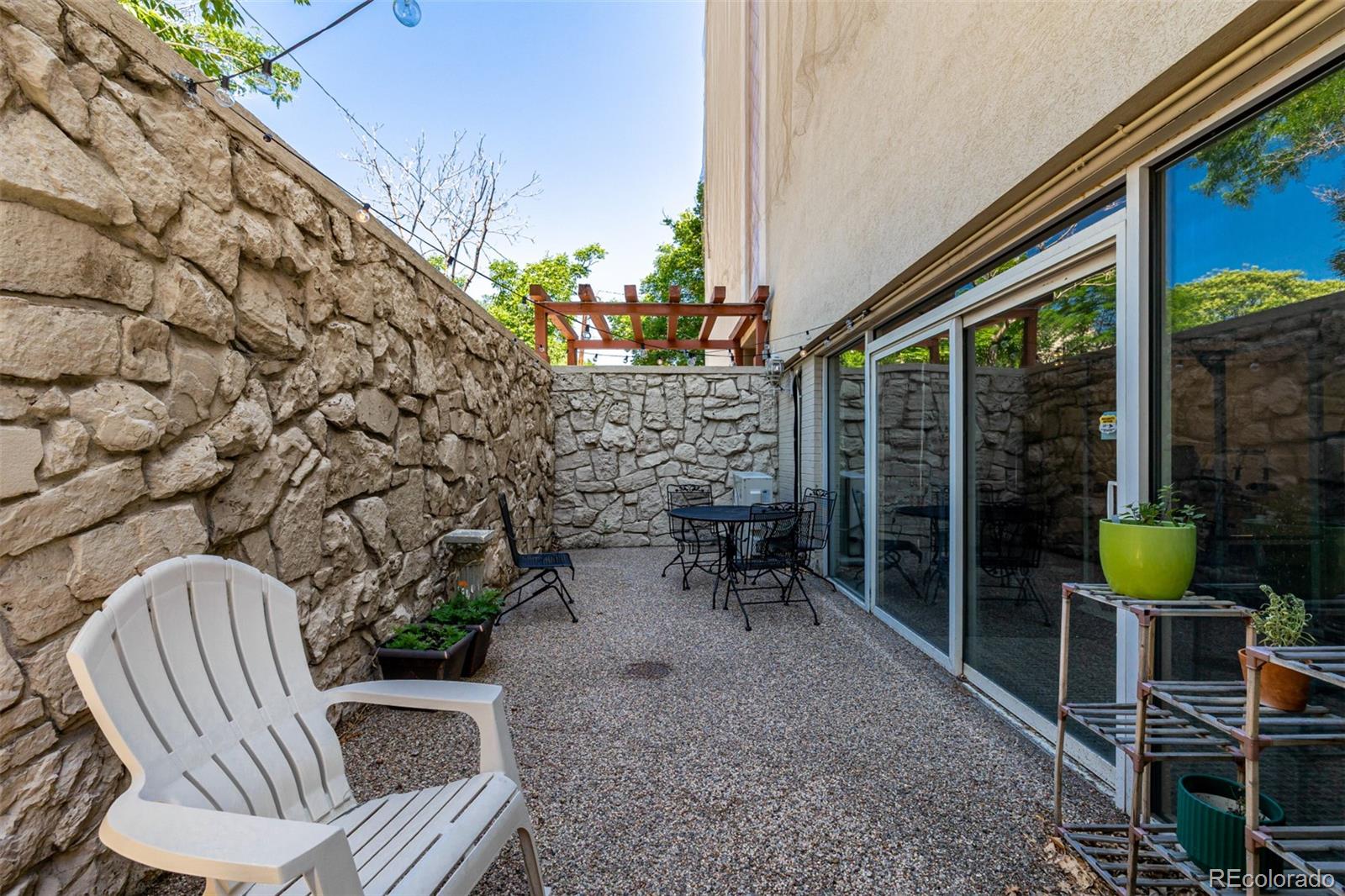 1390 N Emerson Street Unit: 101