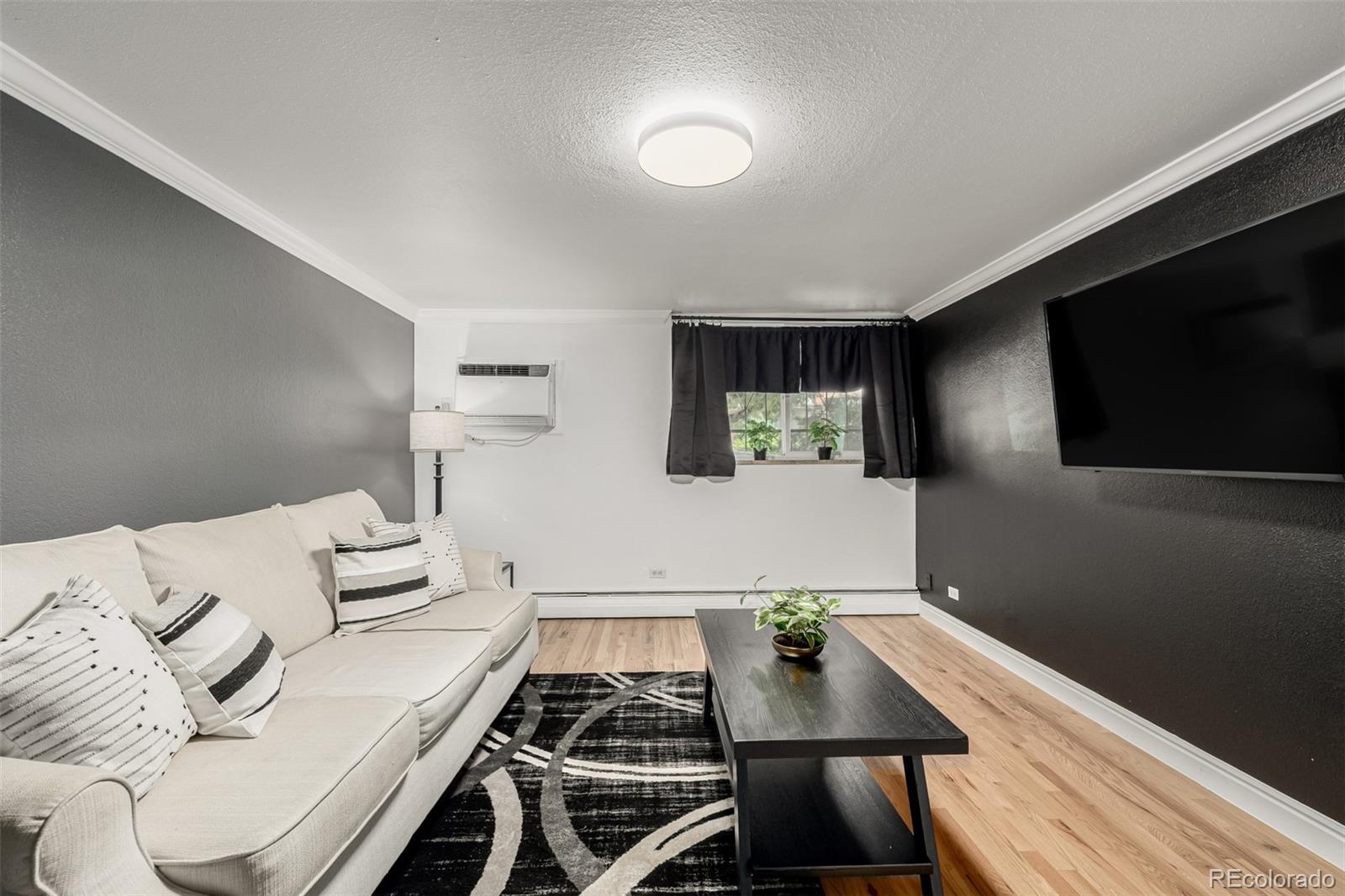 1390 N Emerson Street Unit: 101