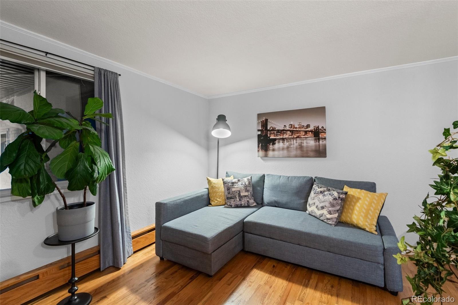 336 N Grant Street Unit: 202