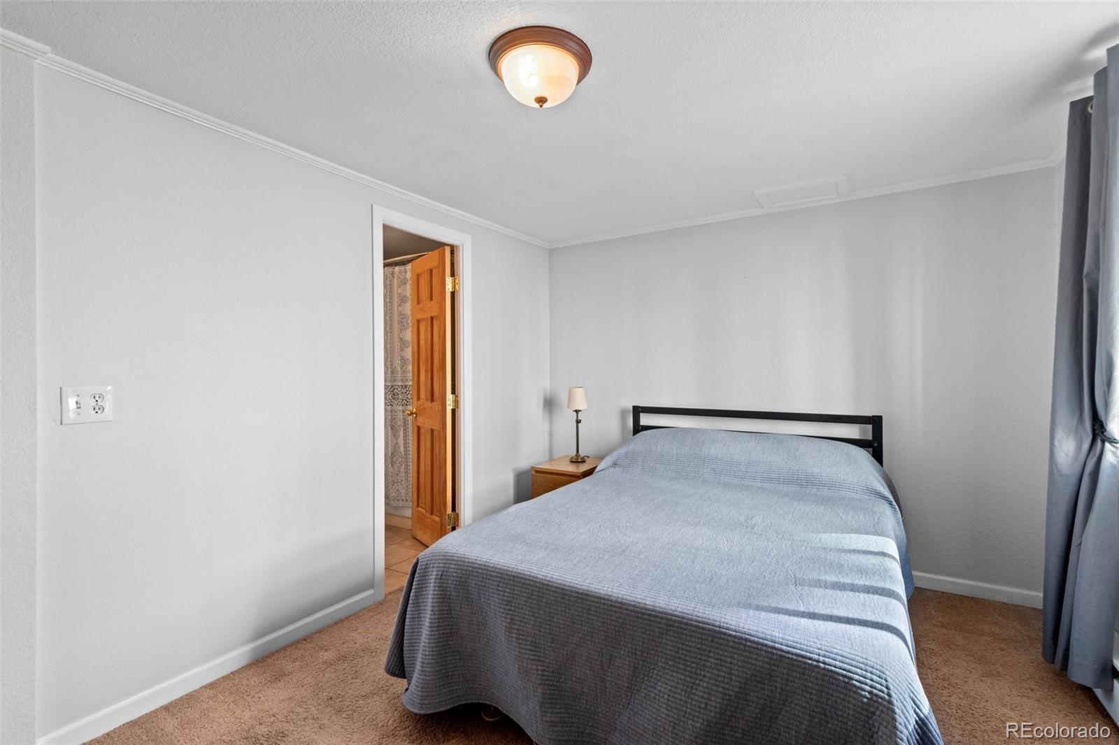 336 N Grant Street Unit: 202