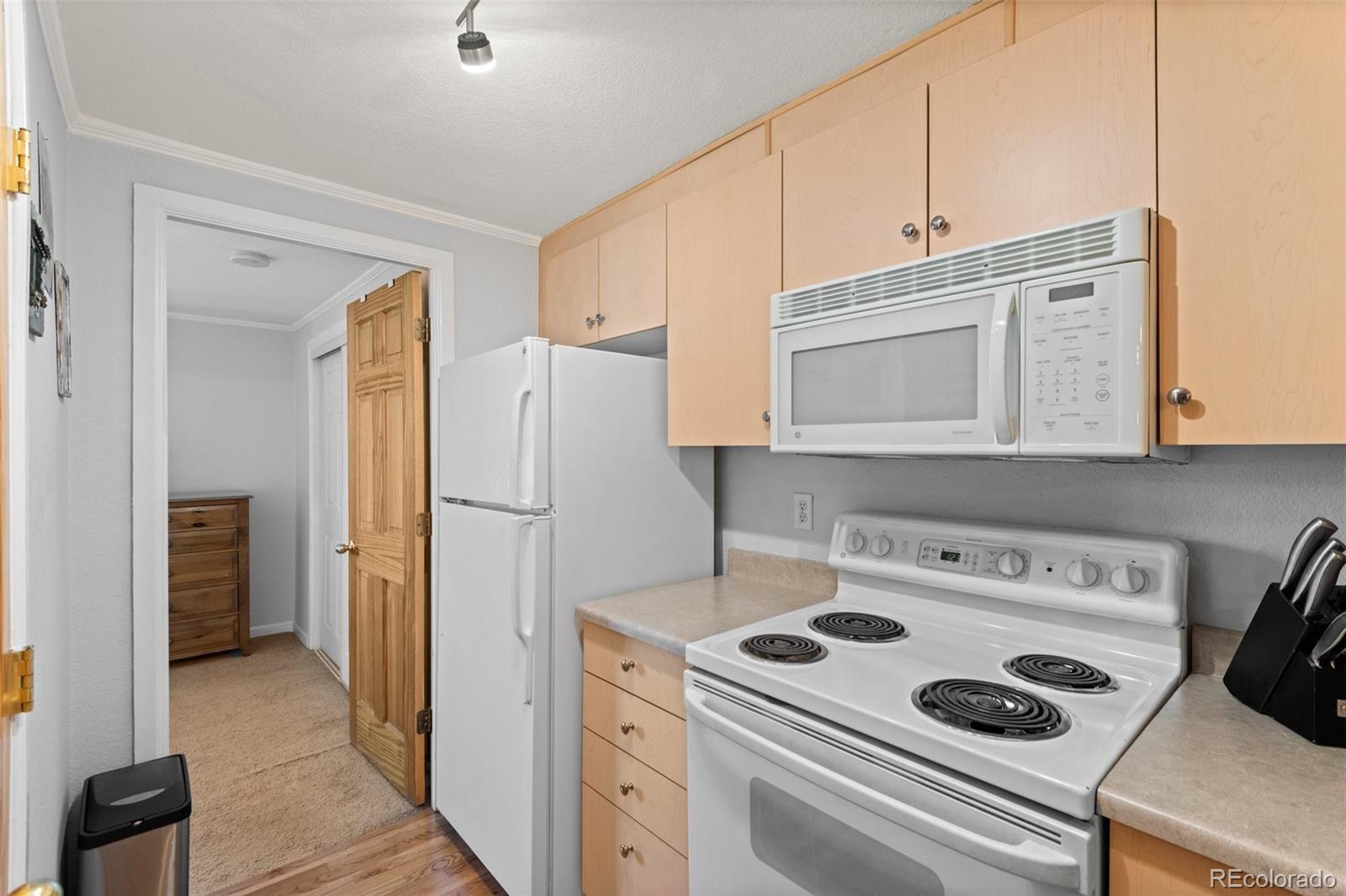 336 N Grant Street Unit: 202