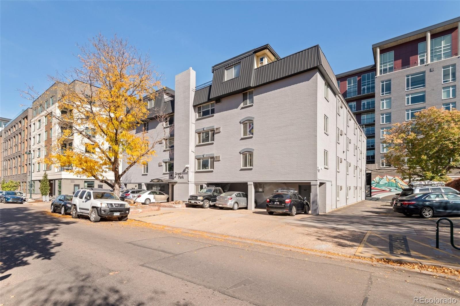 336 N Grant Street Unit: 202