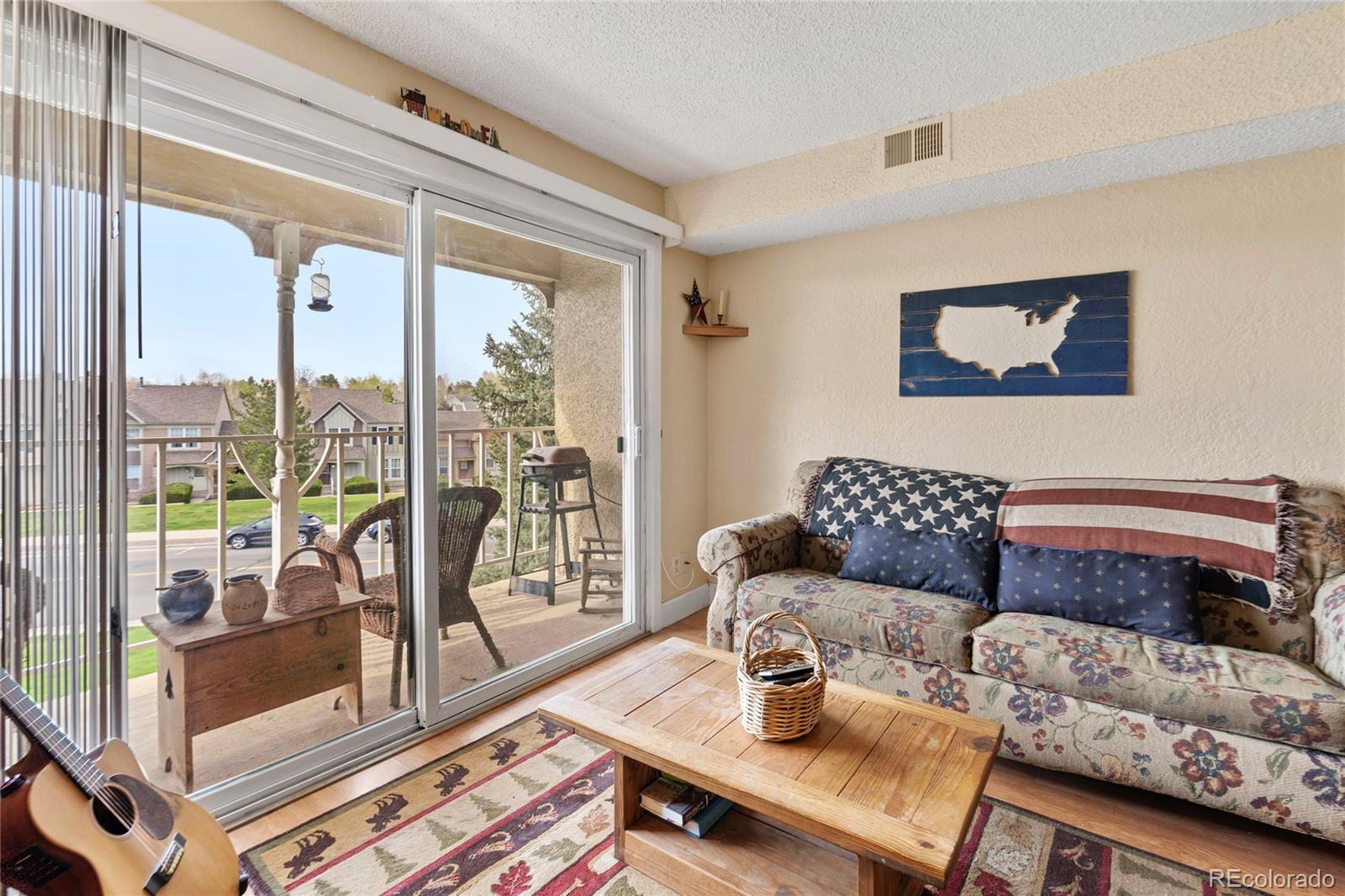 19636 Victorian Drive Unit: B14