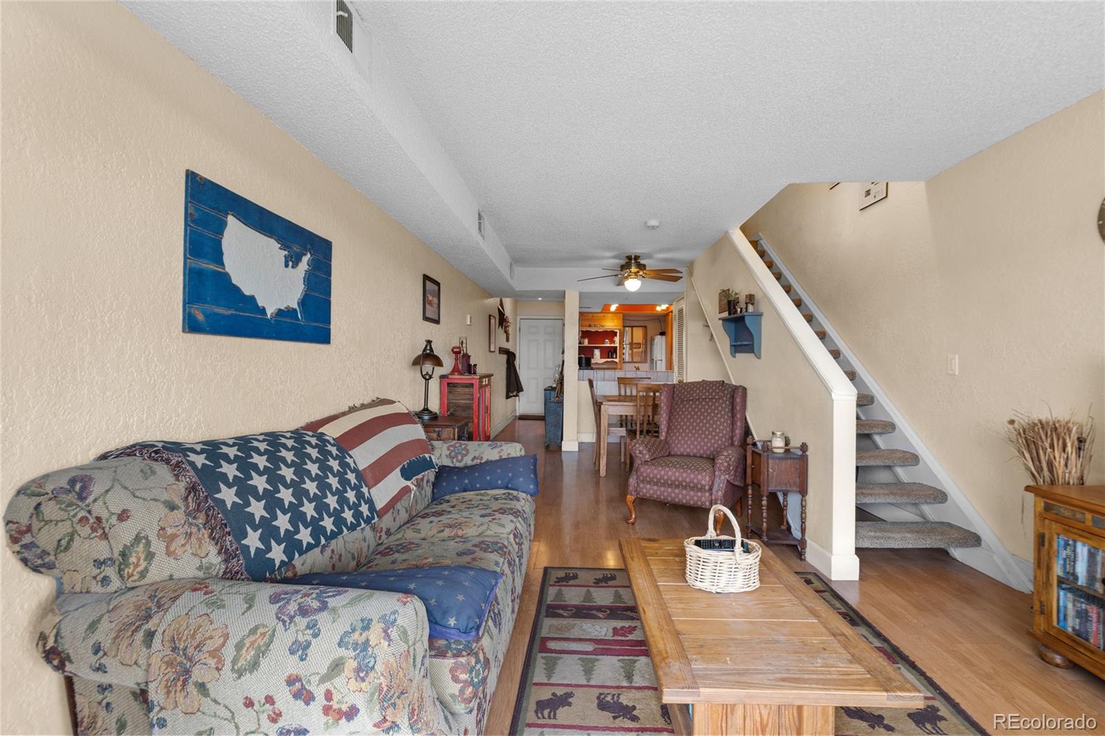 19636 Victorian Drive Unit: B14