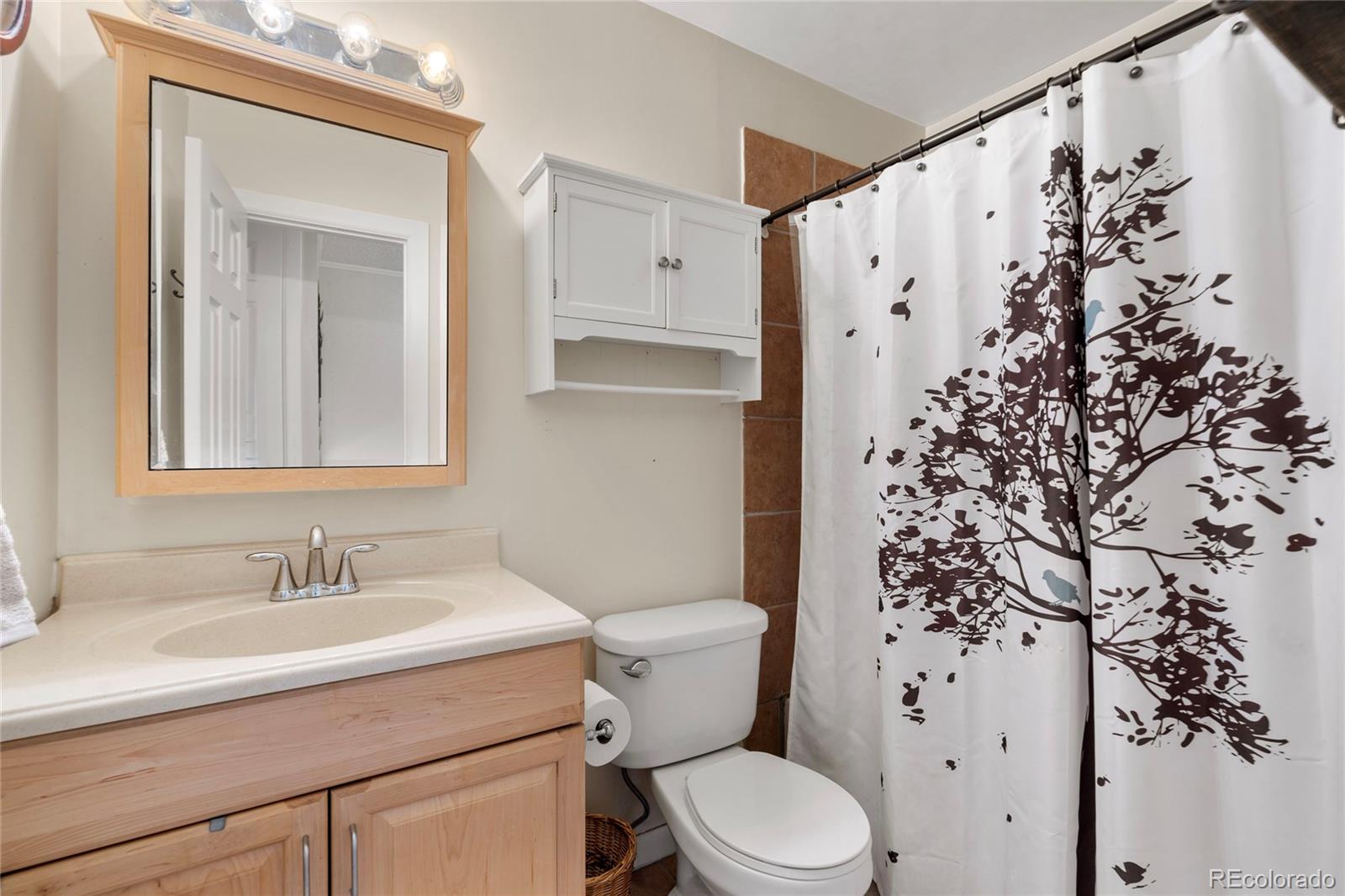 19636 Victorian Drive Unit: B14