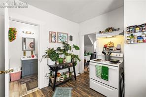 609 W 8th Street 611