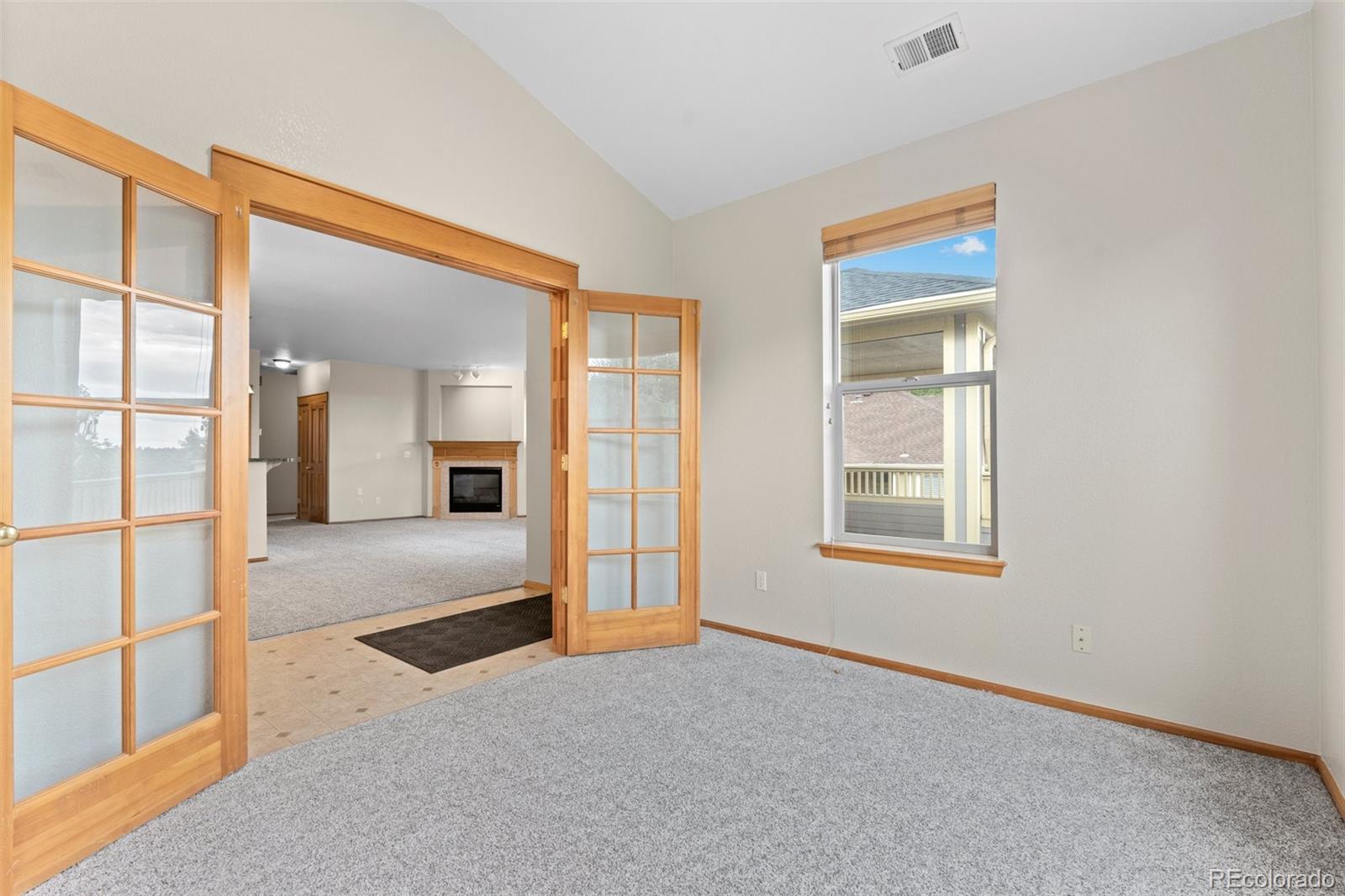 1633 Ames Court