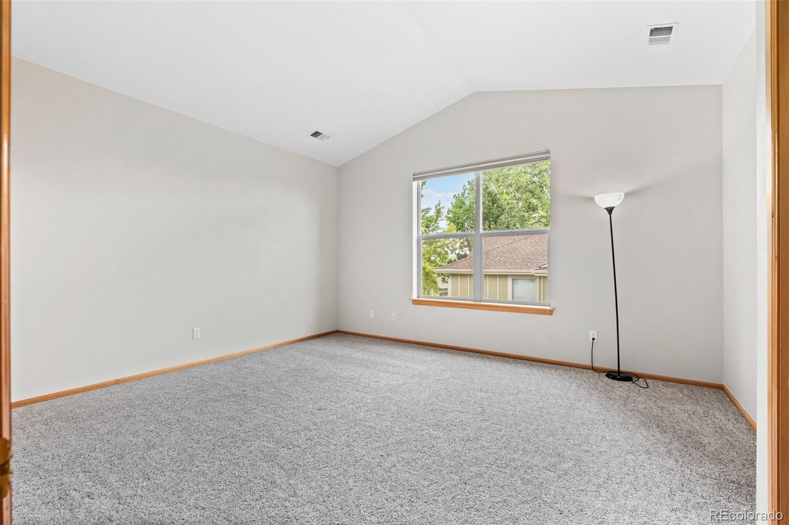 1633 Ames Court