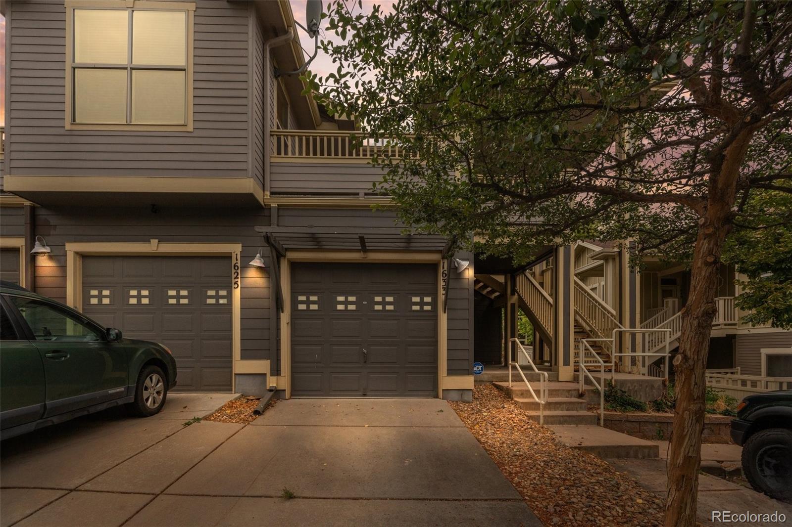 1633 Ames Court